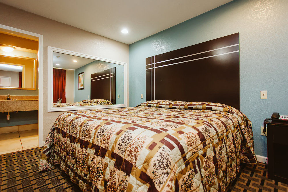 Regency Inn - Channelview Buitenkant foto